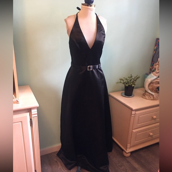 Jessica McClintock Dresses & Skirts - Jessica McClintock Black satin gown Dress size XS S